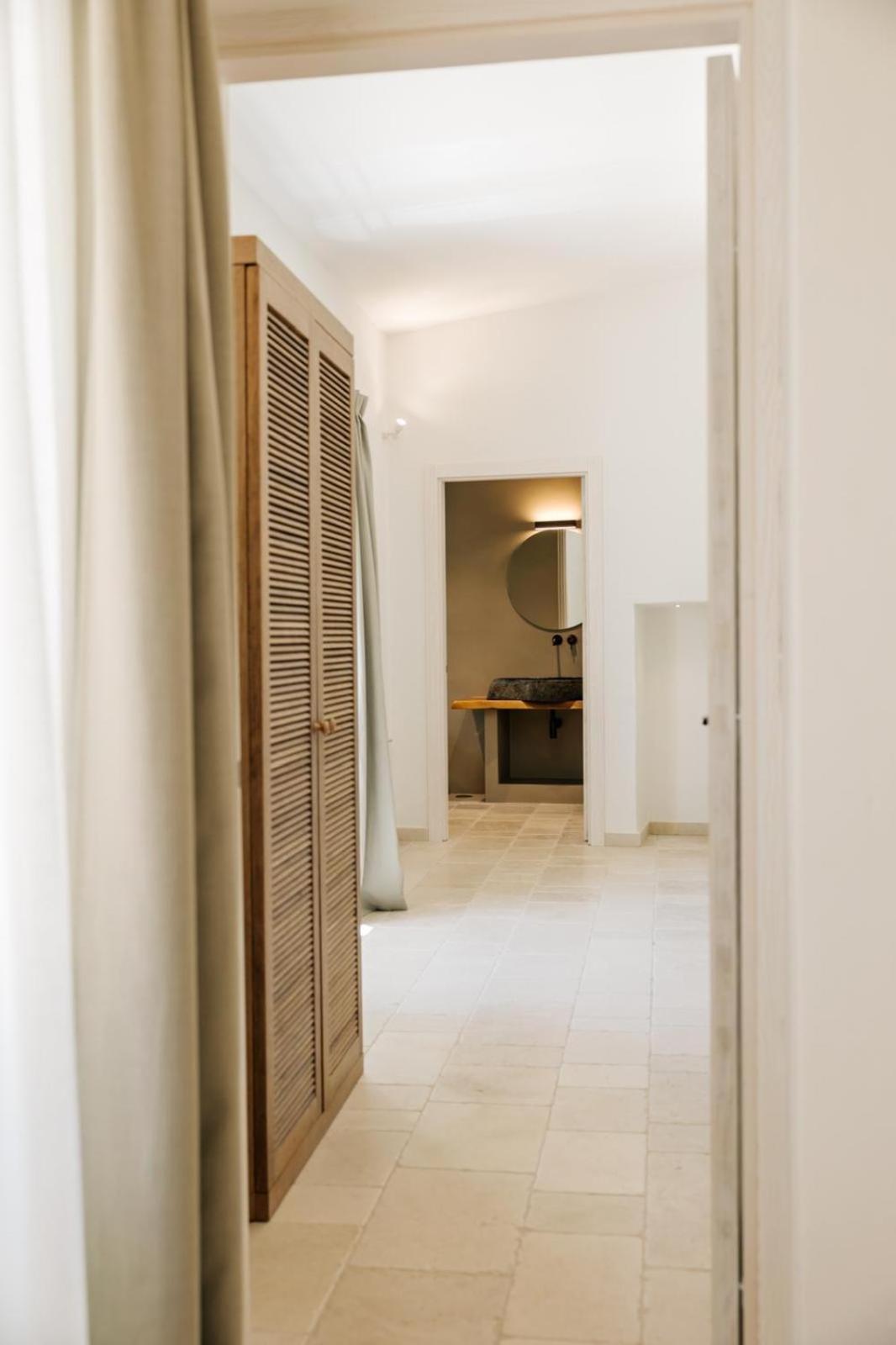 Dimora Stune Hotel ออสตูนี ภายนอก รูปภาพ